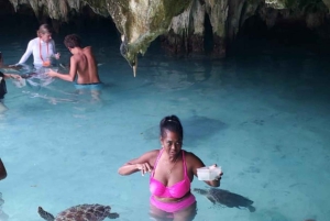 ZANZIBAR : découverte d'une ferme d'épices et baignade avec les tortues à la grotte de Salaam