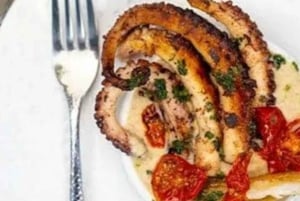 ZANZIBAR: Farma przypraw, jaskinia Salam, pływanie z żółwiami i restauracja Rock