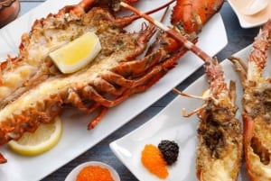 ZANZIBAR: Farma przypraw, jaskinia Salam, pływanie z żółwiami i restauracja Rock