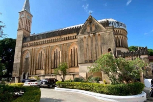 Zanzibar: Spice Farm Tour & Stone Town Adventure