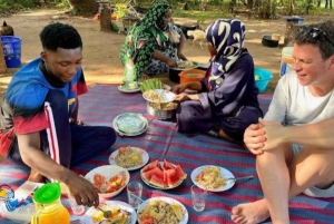 Zanzibar: Kryddgårdsrundtur med traditionell matlagningskurs