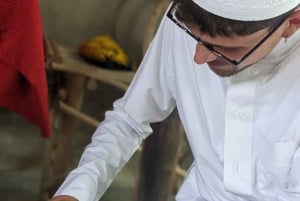 Zanzibar: maustekierros, ruoanlaittokurssi ja kylävierailu