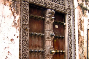 Sansibar: Stone Town, Schmetterlingszentrum und Tour zu den Meeresschildkröten