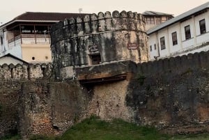 Zanzibar: Stone Town and Spice Farm Private Tour with Lunch