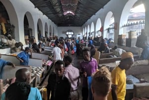 Zanzibar: visite de Stone Town et de la ferme aux épices avec déjeuner