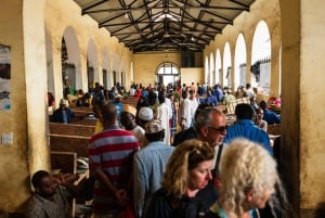 Zanzibar: tour gastronomico del mercato di Stone Town, trasferimento