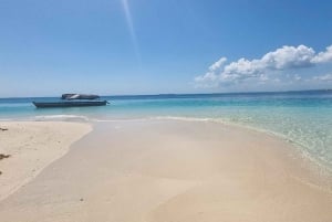 Zanzibar: Stone Town -kierros ja Nakupenda-ranta lounaalla