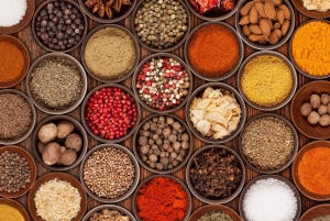 ザンジバル：ストーンタウンツアーとスパイス農園をご案内します