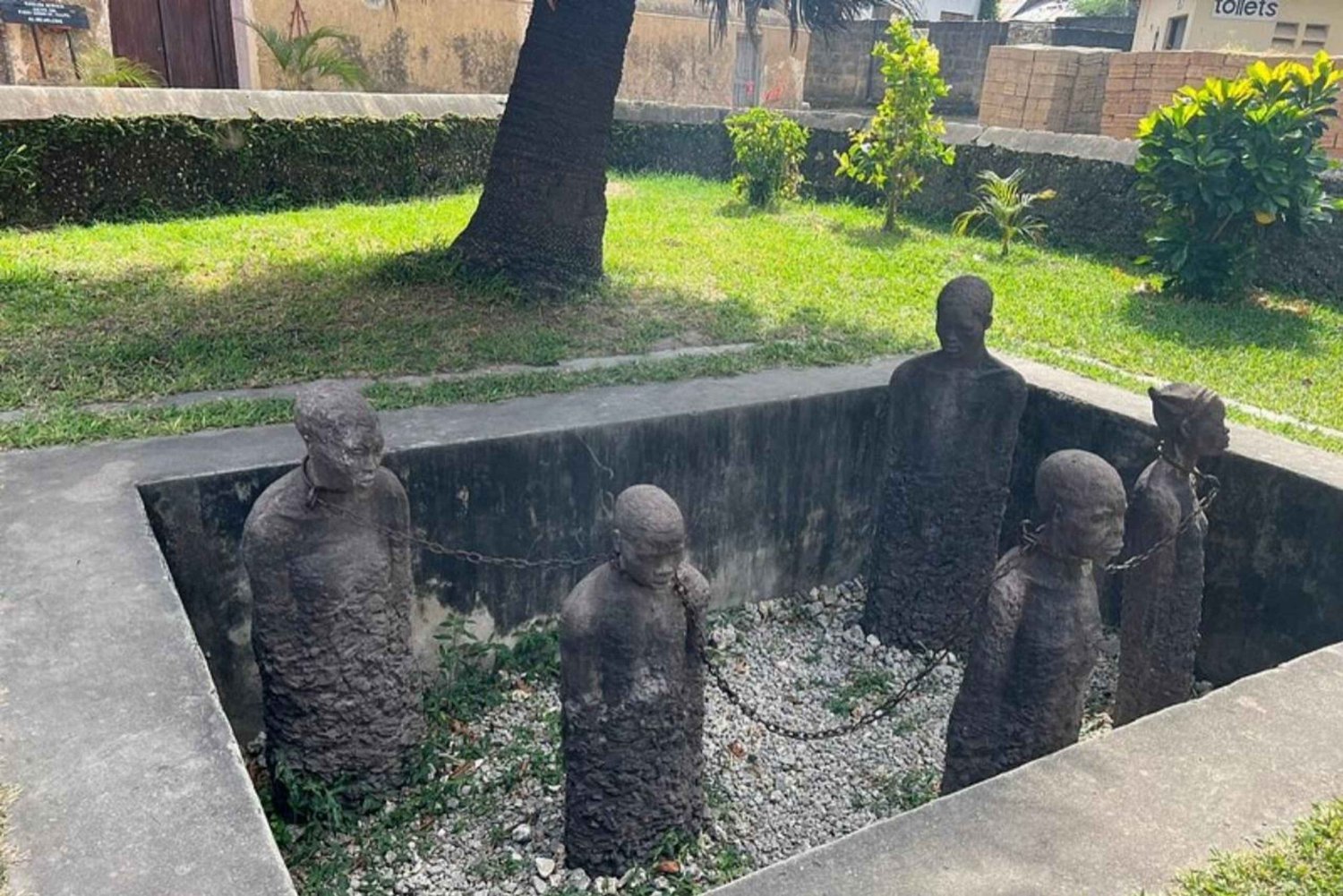 Zanzibar: Stone town tour, Sunset & night food market