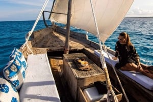 Zanzibar: Stone town tour, Sunset & night food market