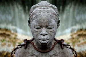 Zanzibar: Rundvandring i Stone Town med Freddie Mercury ...