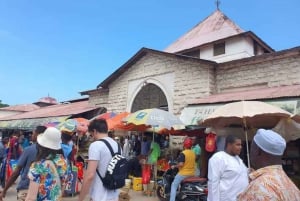 Zanzibar StoneTown Historical Walking Tour With Local Lunch.