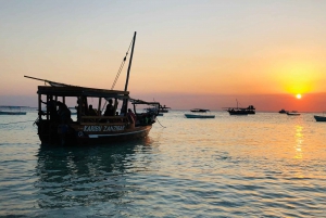 Sansibar: Sunset Cruise Sail Dhow Adventure mit Abholung