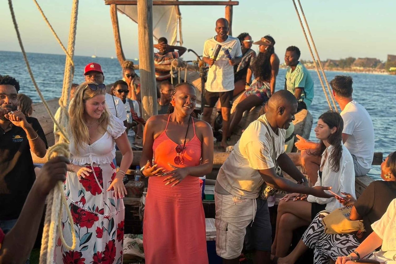 Zanzibar: dhowcruise bij zonsondergang in Nungwi en Kendwa