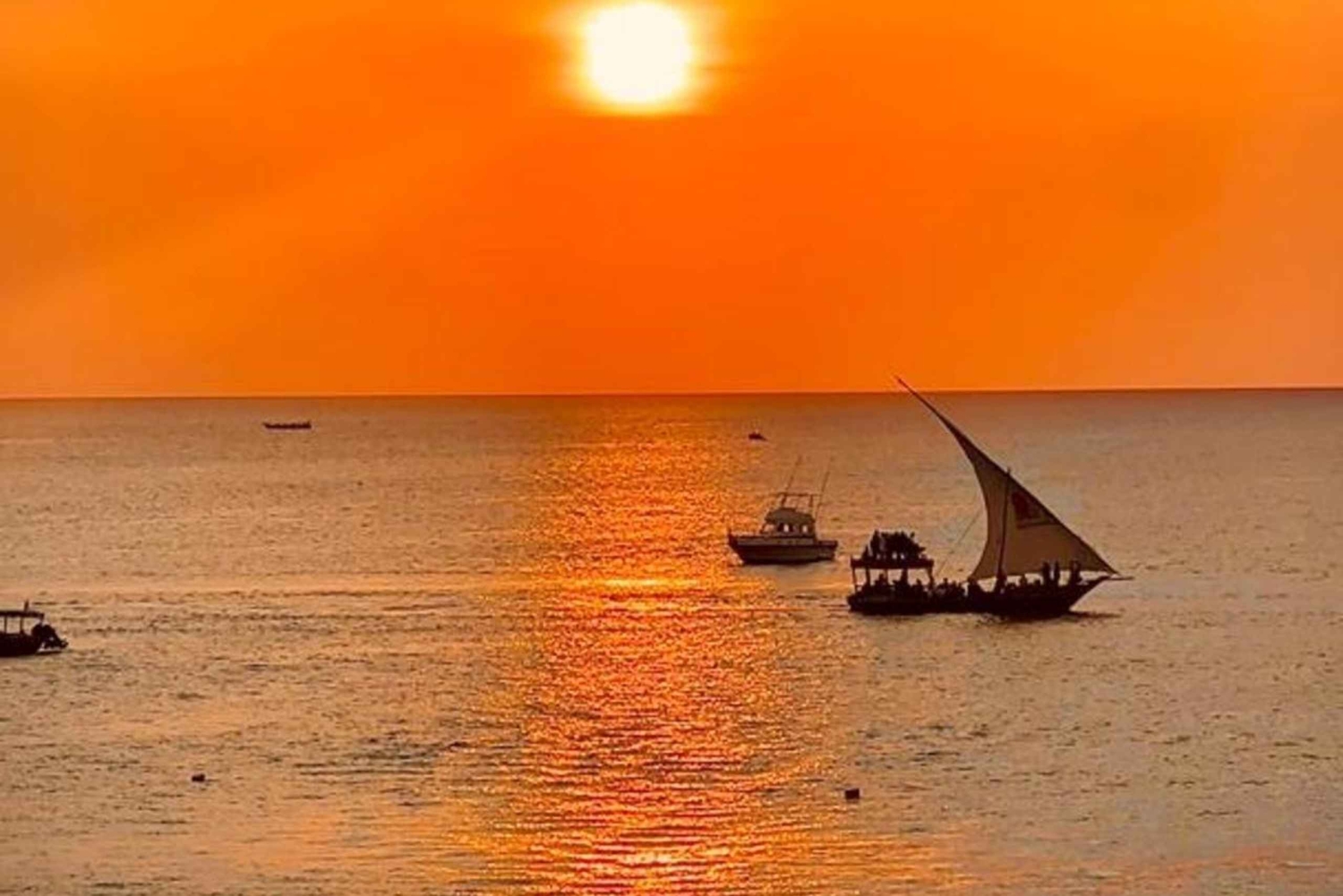 Sansibar: Dau-Fahrt bei Sonnenuntergang in Nungwi & Kendwa