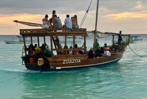 Zanzibar: Dhow-cruise i solnedgangen i Nungwi og Kendwa