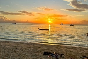 Zanzibar: dhowcruise bij zonsondergang in Nungwi en Kendwa