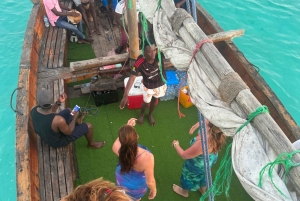 Zanzibar: dhowtocht bij zonsondergang met drankjes in het noorden