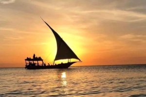 Zanzibar: Sunset Dhow Cruise with Traditional Dance