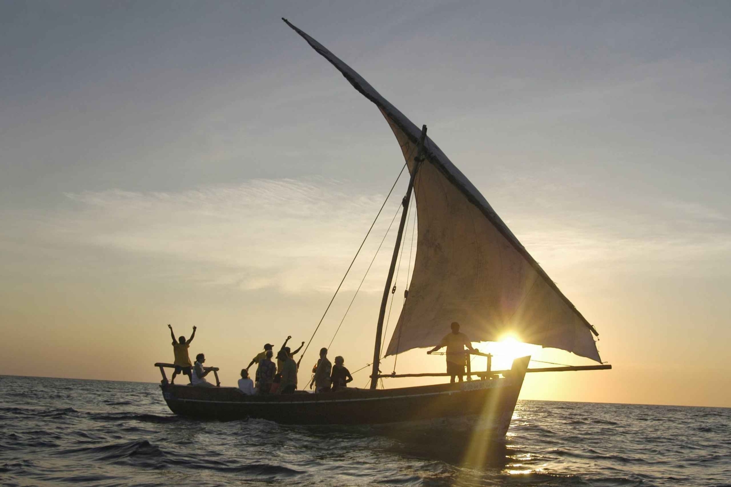Zanzibar: Dhow-risteily auringonlaskun aikaan