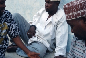 Sansibar: Besuch bei einer Swahili-Familie mit Tee & Geschichten