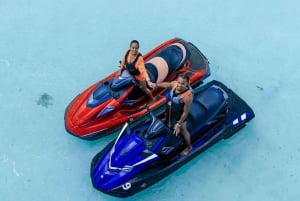 ザンジバル：キウェングワビーチでのスリリングなジェットスキー体験