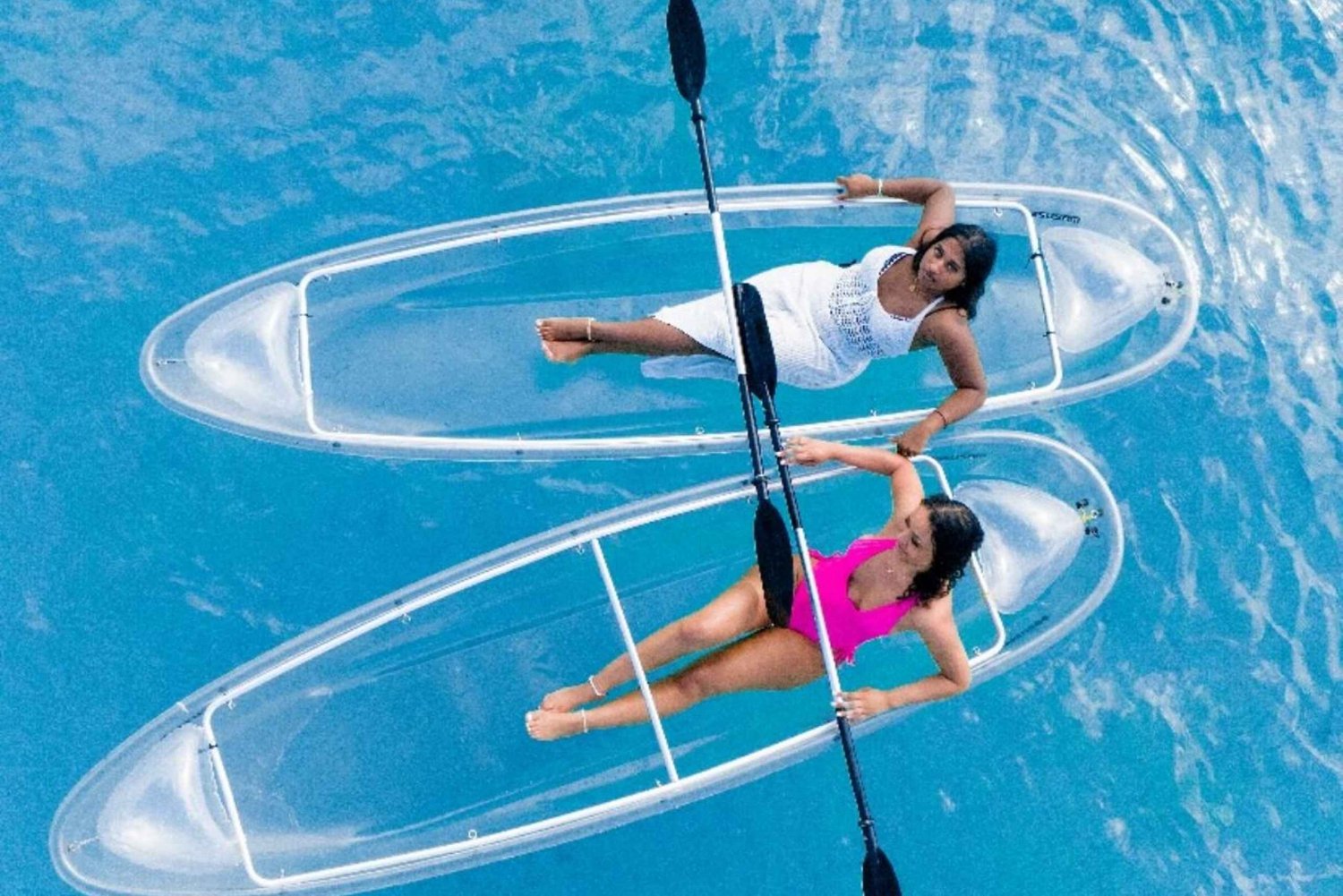 Zanzibar: Gjennomsiktig kajakk og drone (med henting inkludert)