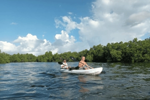 Zanzibar: Uzi Island Kayak Expedition