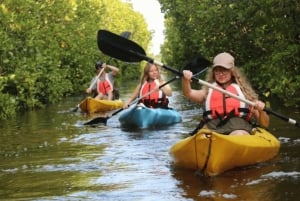 Zanzibar: Uzi Island Kayak Expedition