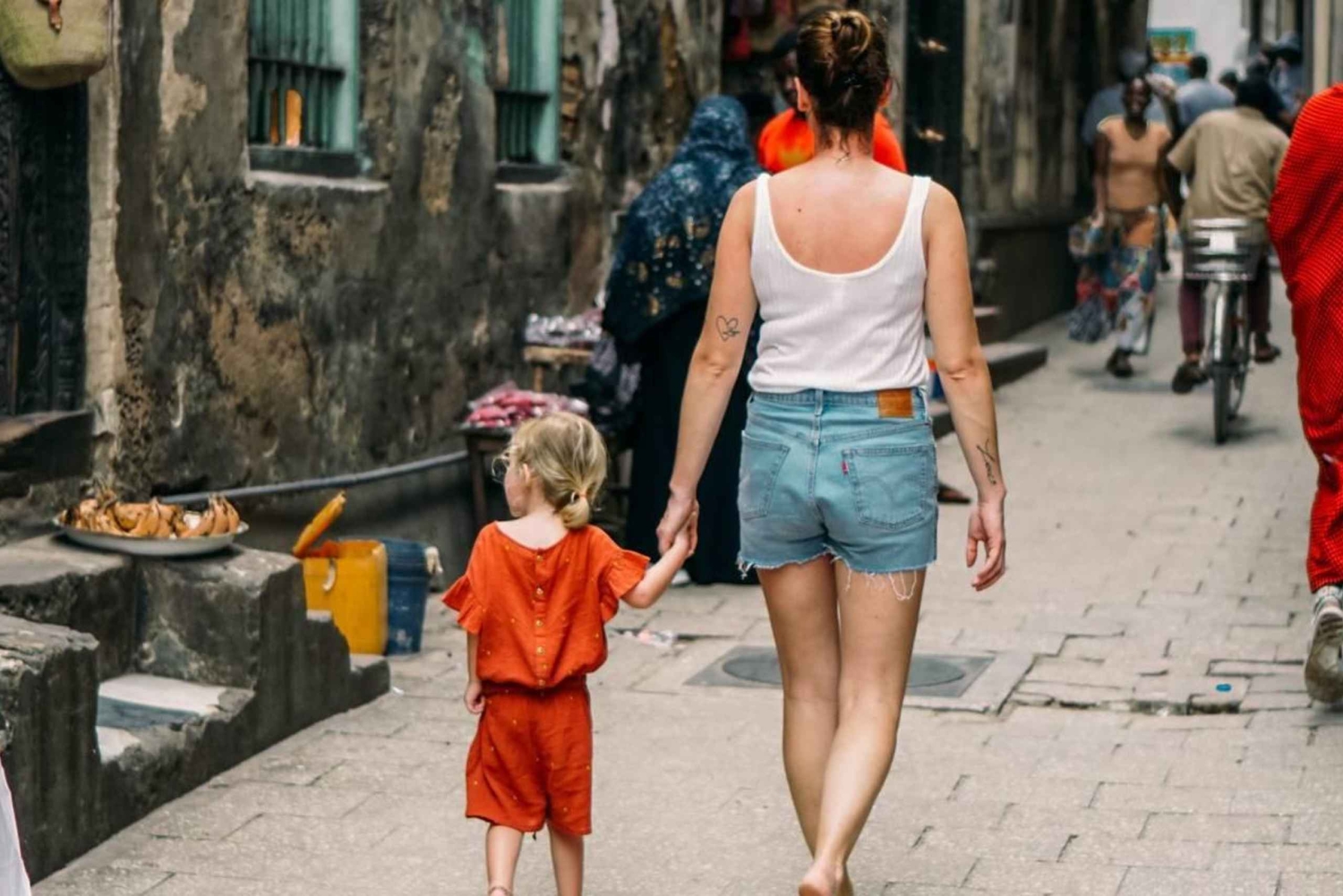 Zanzibar: Byrundtur, matlagningskurs och dhowkryssning