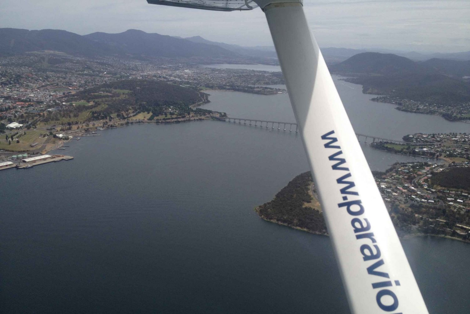 20 Minute Scenic Hobart Plane Flight