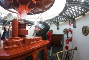 Cape Bruny Lighthouse Tour - Bruny Island