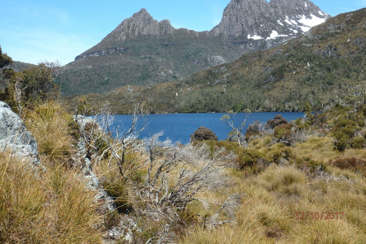 Cradle Mountain: Fully Guided Dove Lake Day Trip with Lunch