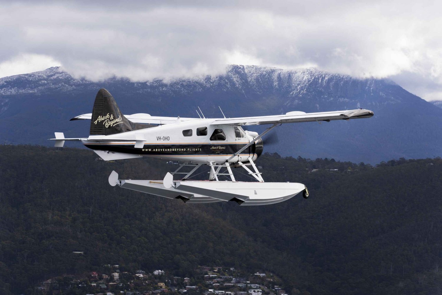 Hobart: 30-Minute Seaplane Scenic Flight