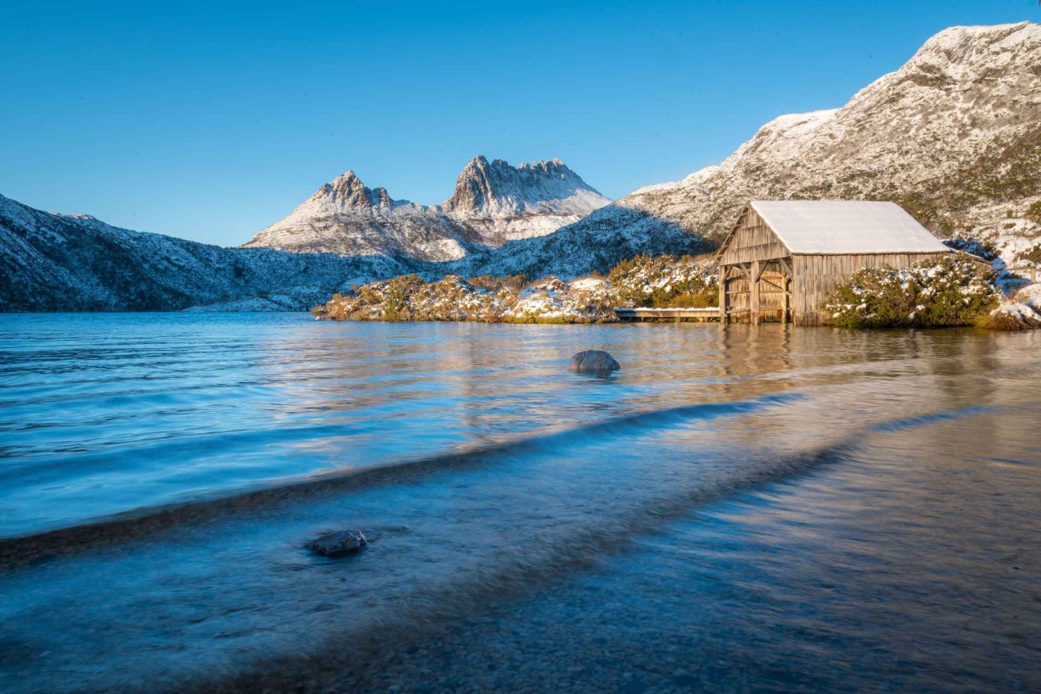 Launceston: 2-Day Overnight Cradle Mt & Wineglass Bay Tour