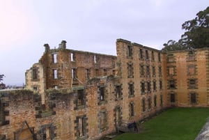 Hobart: Port Arthur Tour with Cruise and Isle of the Dead