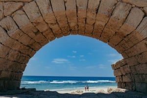 From Tel Aviv: Caesarea, Haifa and Akko Day Trip