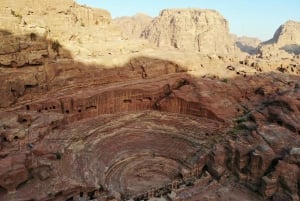 De Tel Aviv: viagem de dia inteiro a Petra com voos de ida e volta