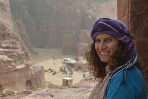 From Tel Aviv: Petra 2-Day Tour