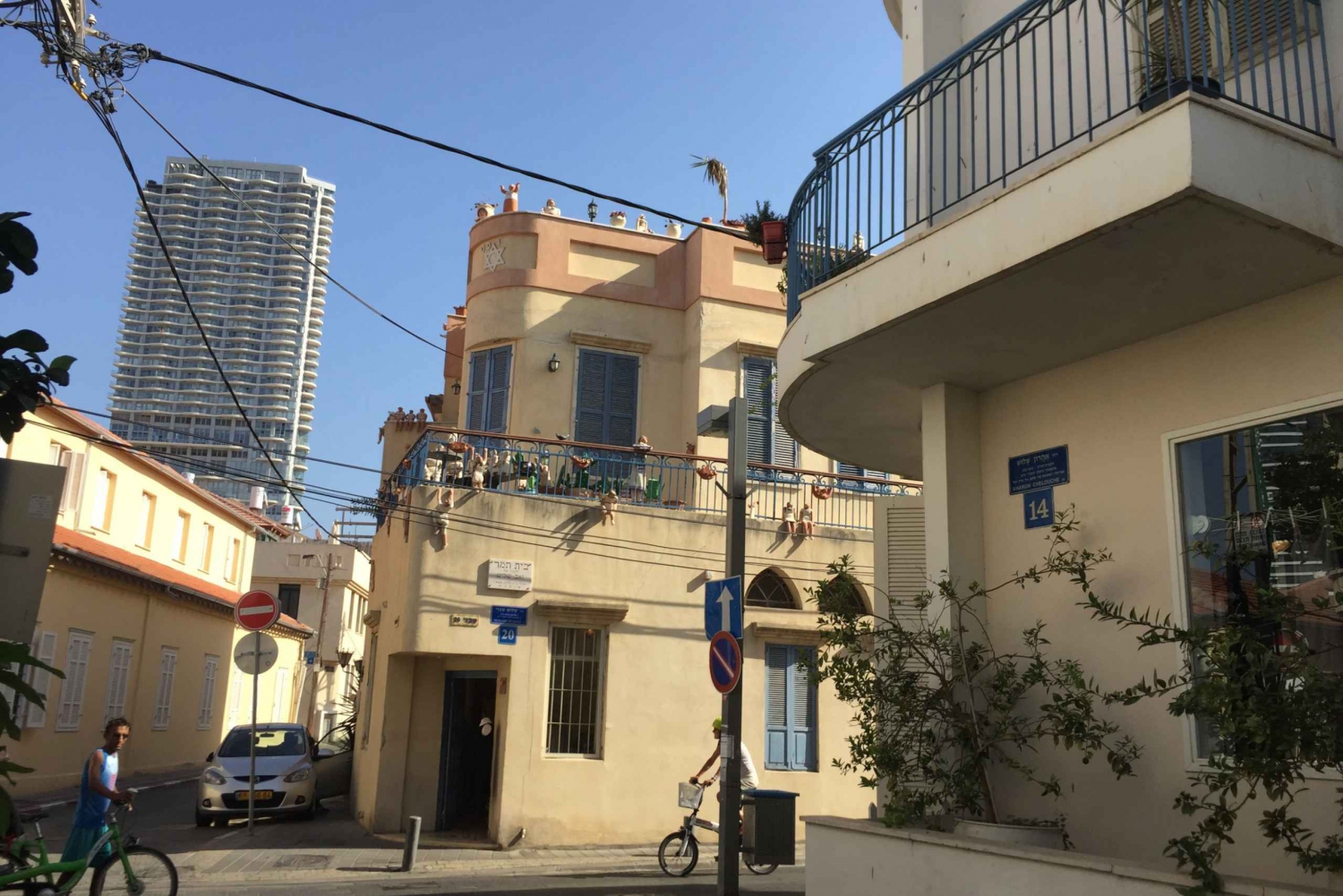 Neve Tzedek: Private Walking Tour with Local Guide