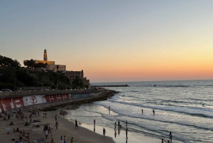 Tel Aviv: tour di degustazione di cibo della città vecchia di Giaffa e mercato delle pulci