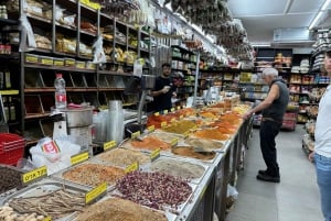 Tel Aviv: Opastettu kierros Irakin juutalaisilla Tikvan markkinoilla