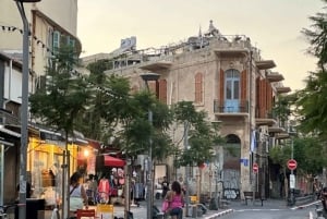 Tel Aviv: Neve Tzedek Neighborhood Walking Tour