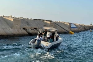 Tel Aviv: Private Boat Rental for up to 8 people w/ captain