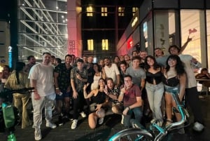 Tel Aviv: Pub Crawl and Nightlife Tour with Shots