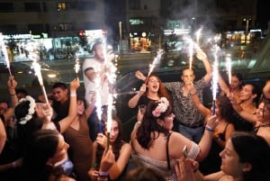 Tel Aviv: giro dei pub con discoteche, discoteche e shot gratuiti