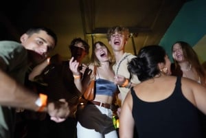 Tel Aviv: Pubcrawl med klubber, dansebarer og gratis shots