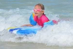 Tel Aviv: Surf Board or Boogie Board Rental at Beach Club