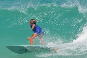 Tel Aviv : location d'une planche de surf ou d'un Boogie Board au Beach Club