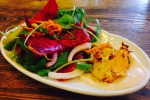 Tel Aviv: Vegan Food & History Tour in English with Tastings